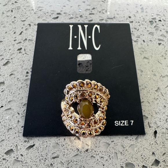 INC International Concepts Gold and Green Stone Statement Ring, Size 7 - Picture 8 of 8